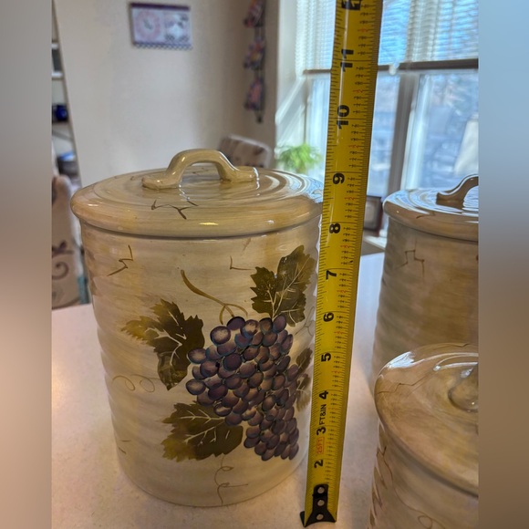 VTG Tabletops Unlimited Cabernet Collection Ceramic Canisters Set Of 3 - Picture 13 of 13